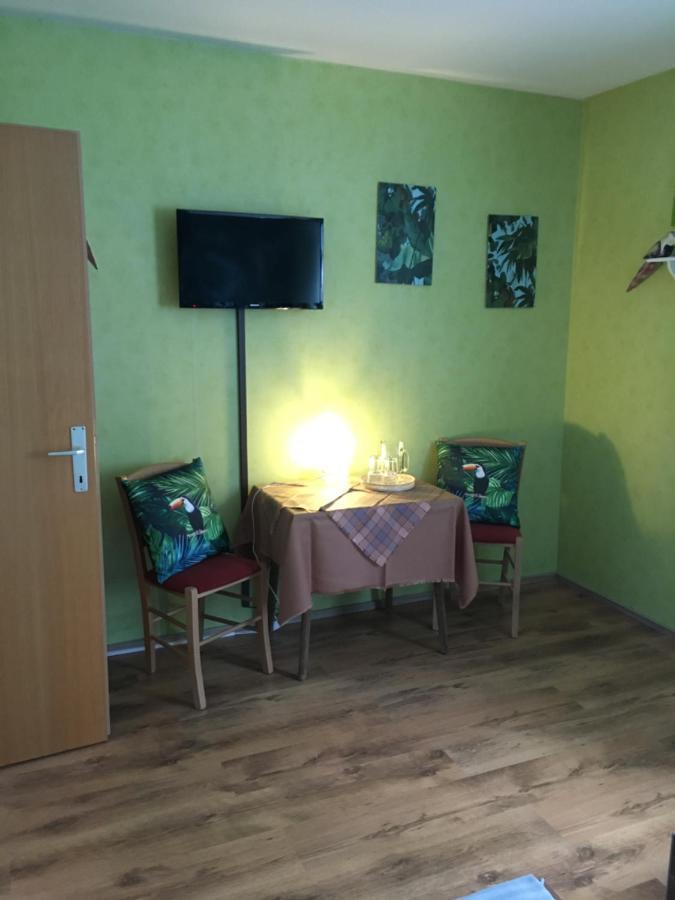 Gasthaus Zum Stadtwald Rottenmann Esterno foto
